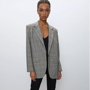 NWOT Babaton Agency Check Blazer in Grey Check! 🖤